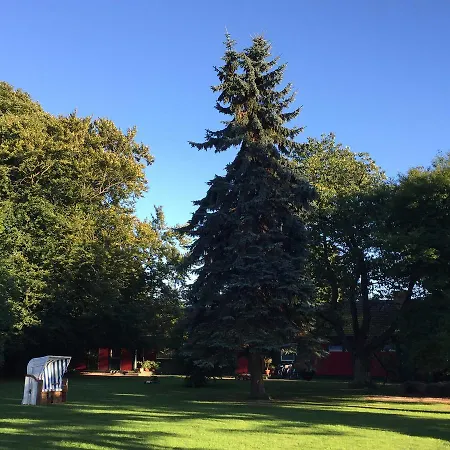 Ferien Im Gutspark Schwarbe Mit Re *