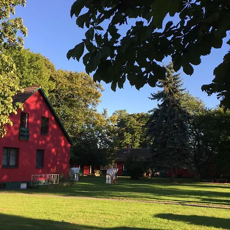 Ferien Im Gutspark Schwarbe Mit Re בית חווה