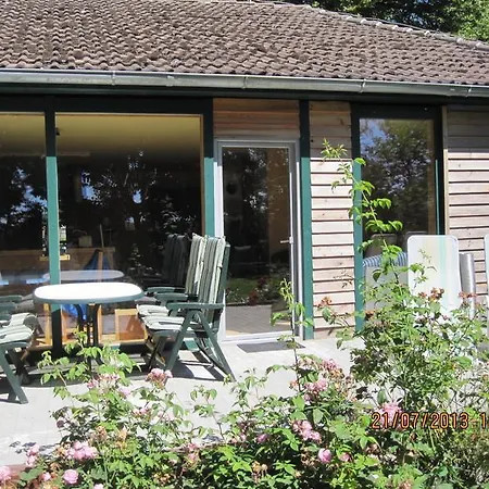 Ferien Im Gutspark Schwarbe Mit Re * Mattchow