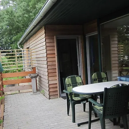 Ferien Im Gutspark Schwarbe Mit Re Mattchow